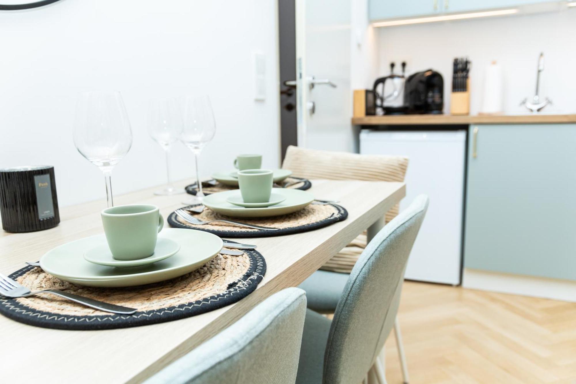 Ferienwohnung Charming Retreat Walking Distance From Town Centre Wien Exterior foto